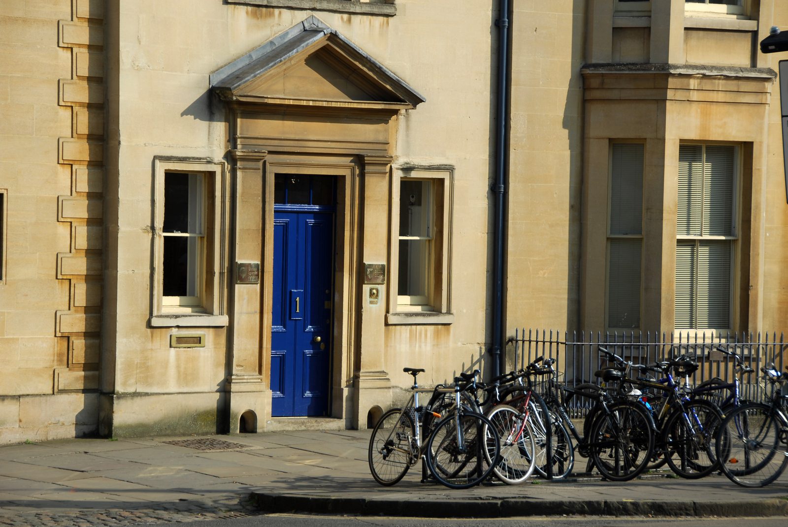 The front door of the Oxford Internet Institute, where he was a Fellow from 2004